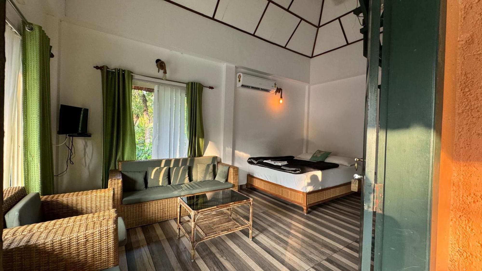 Garggi Kumarakom Village Homestay エクステリア 写真